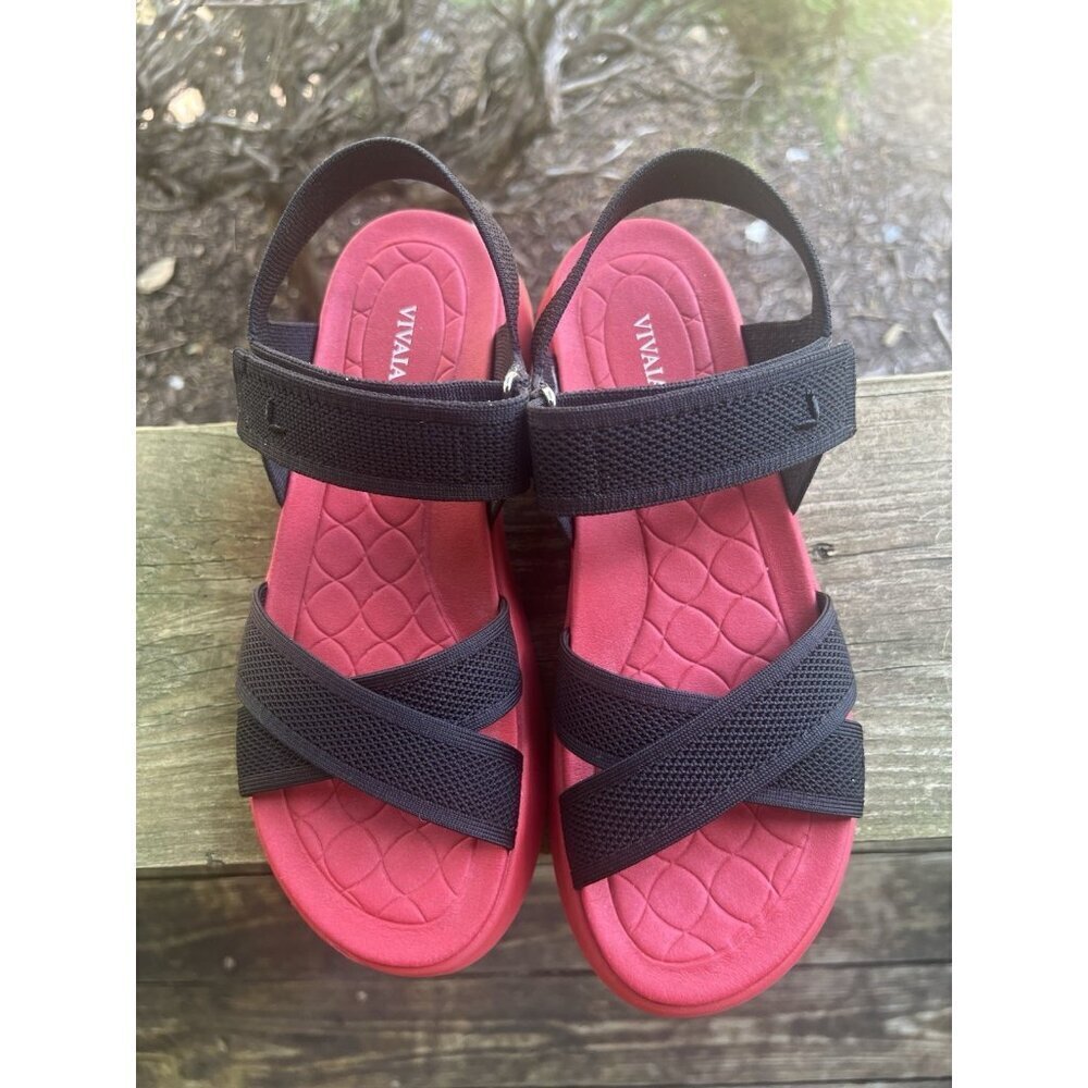 NWOT Vivaia Sport Sandals Kiara in Black Ruby Red outdoor comfy athleisure 10.5